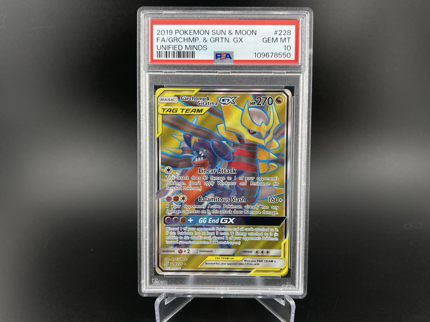 PSA 10 Gem Mint Garchomp & Giratina GX 228/236 Unified Minds S&M Pokemon TCG