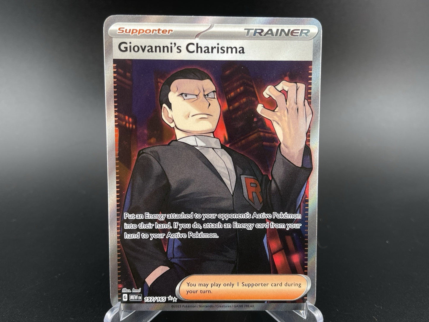 Giovanni's Charisma 197/165 Scarlet & Violet 151 Pokemon TCG Card NM