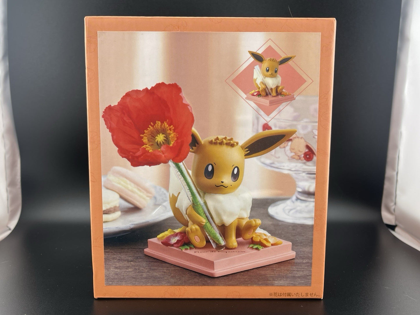 Eevee Eievui Fleur de Coquelicot Vase Figure Pokemon Center Japan New Authentic